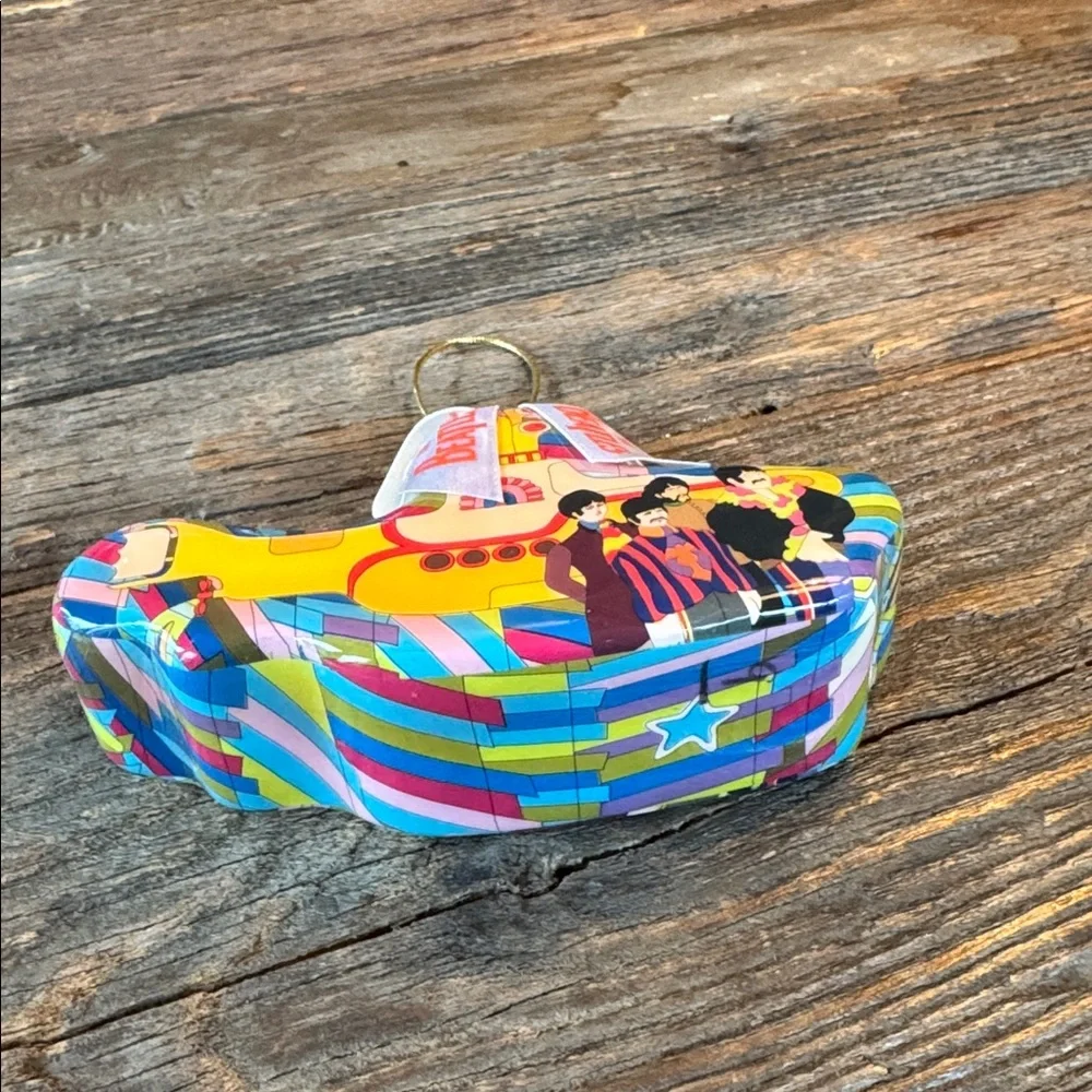 Beatles 2007‎ Yellow Submarine Christmas ornament